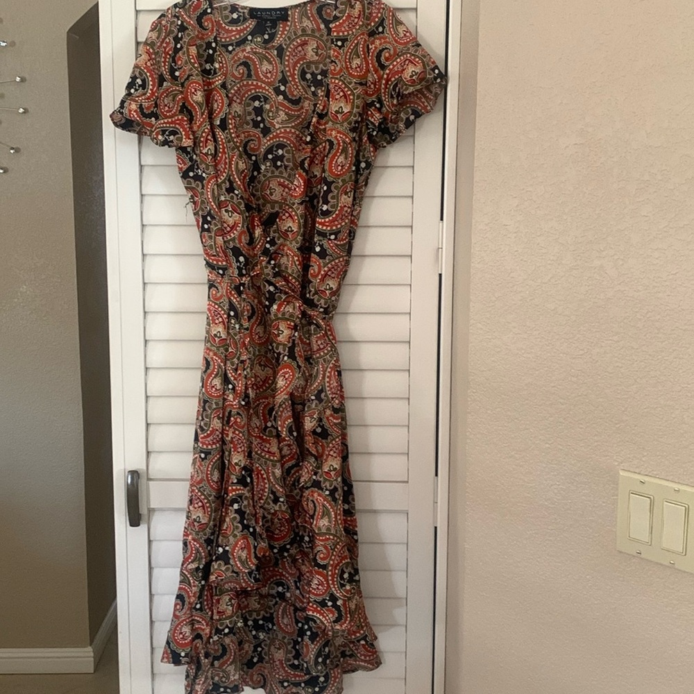 Laundry paisley print dress Size 10.